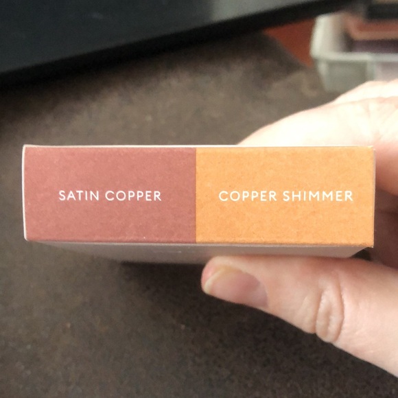 ROSE INC. SATIN & SHIMMER DUET EYESHADOW - Satin Copper & Copper Shimmer - Picture 12 of 12